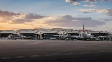 السعودية تحول أجواءها إلى ملاذ آمن لمئات المسافرين العالقين وسط الحرب